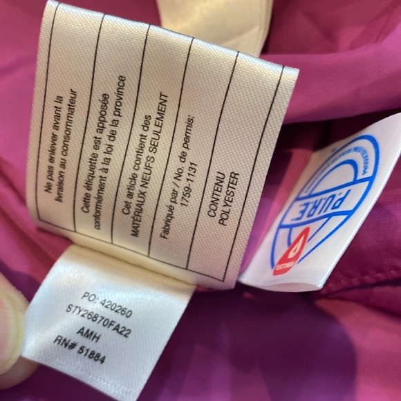 New W’s Patagonia nano puff parka size S Amaranth with tags ⭐️⭐️⭐️⭐️ - Picture 12 of 17